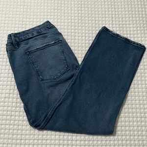 Good American Straight Cropped Denim